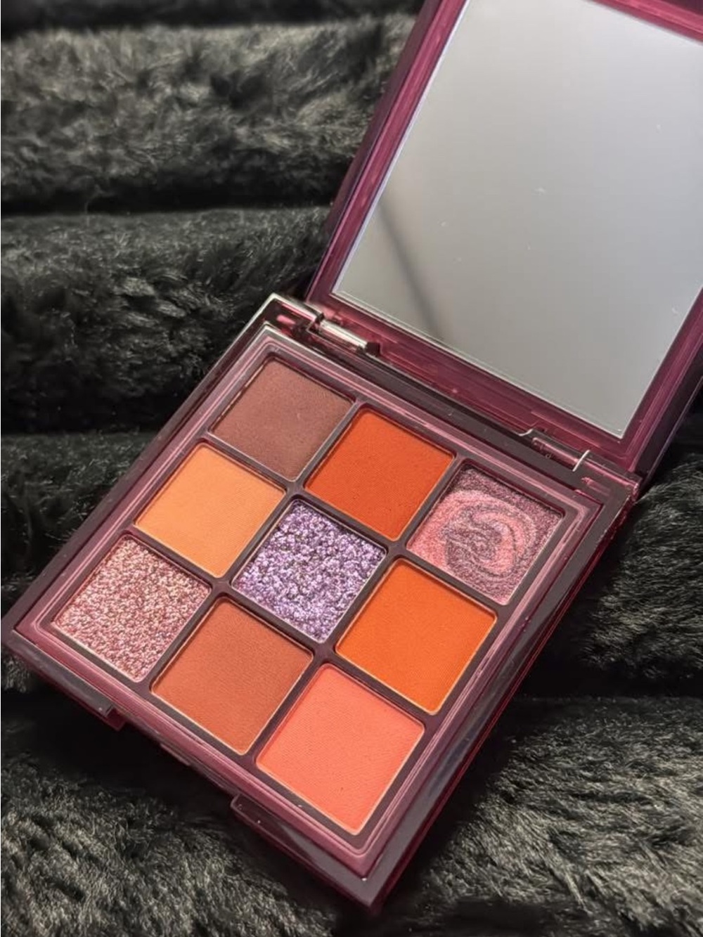 Huda Beauty love fest palette